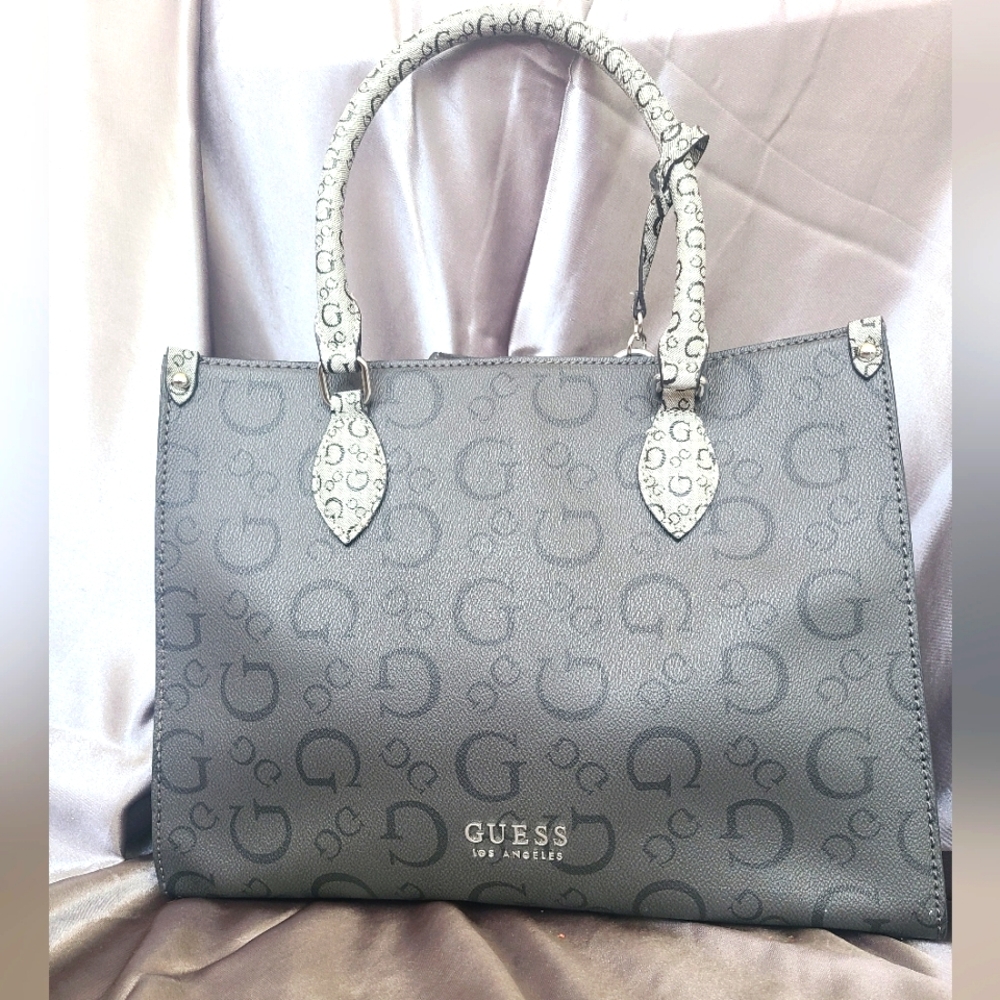 Guess handbag with padlock charm